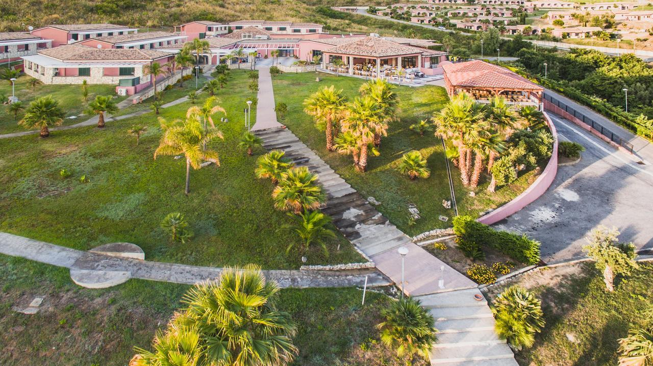 Nelema Village Resort Сан Никола Арчела Екстериор снимка