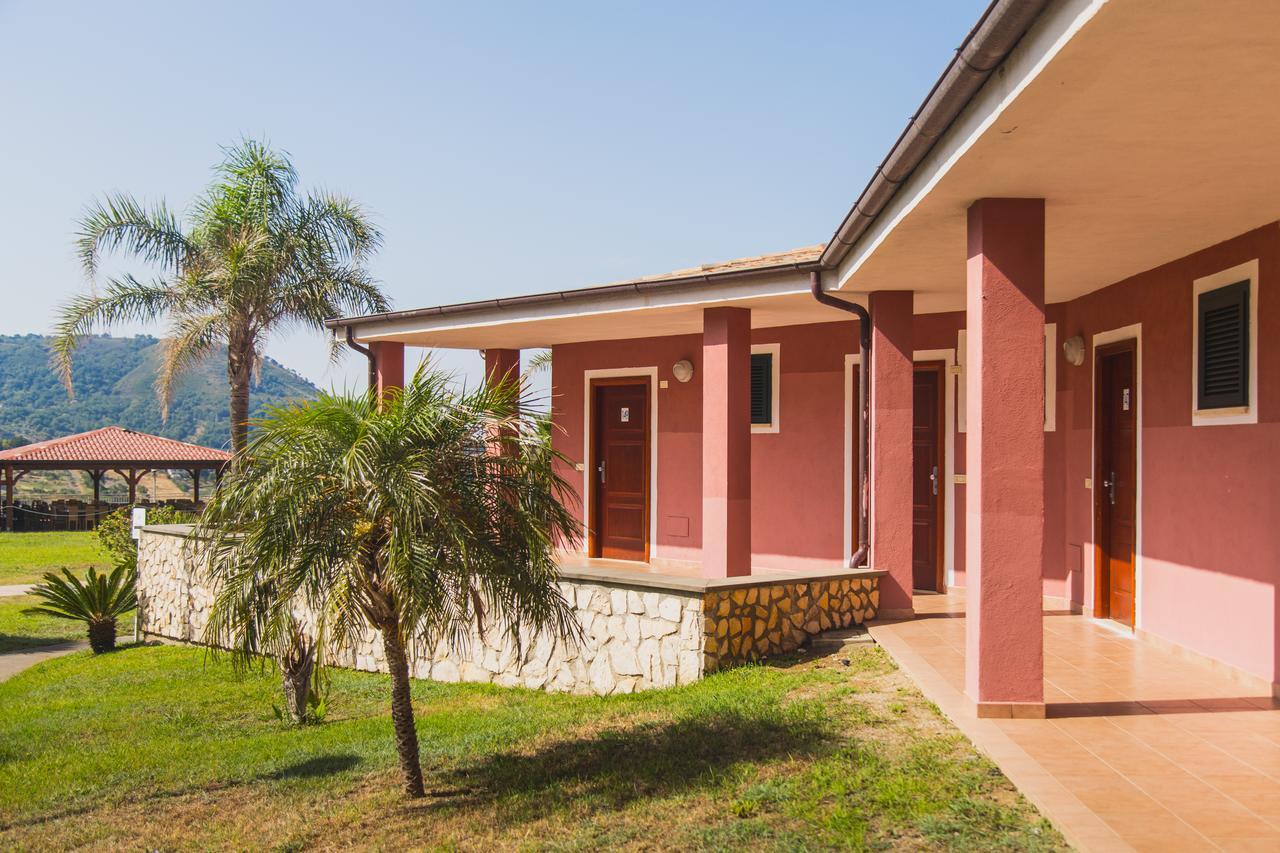 Nelema Village Resort Сан Никола Арчела Екстериор снимка