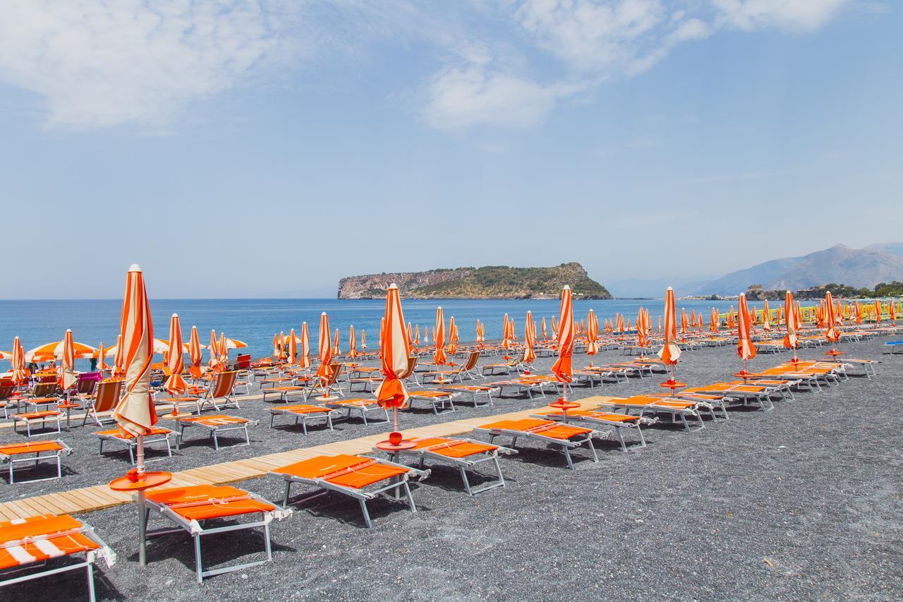 Nelema Village Resort Сан Никола Арчела Екстериор снимка