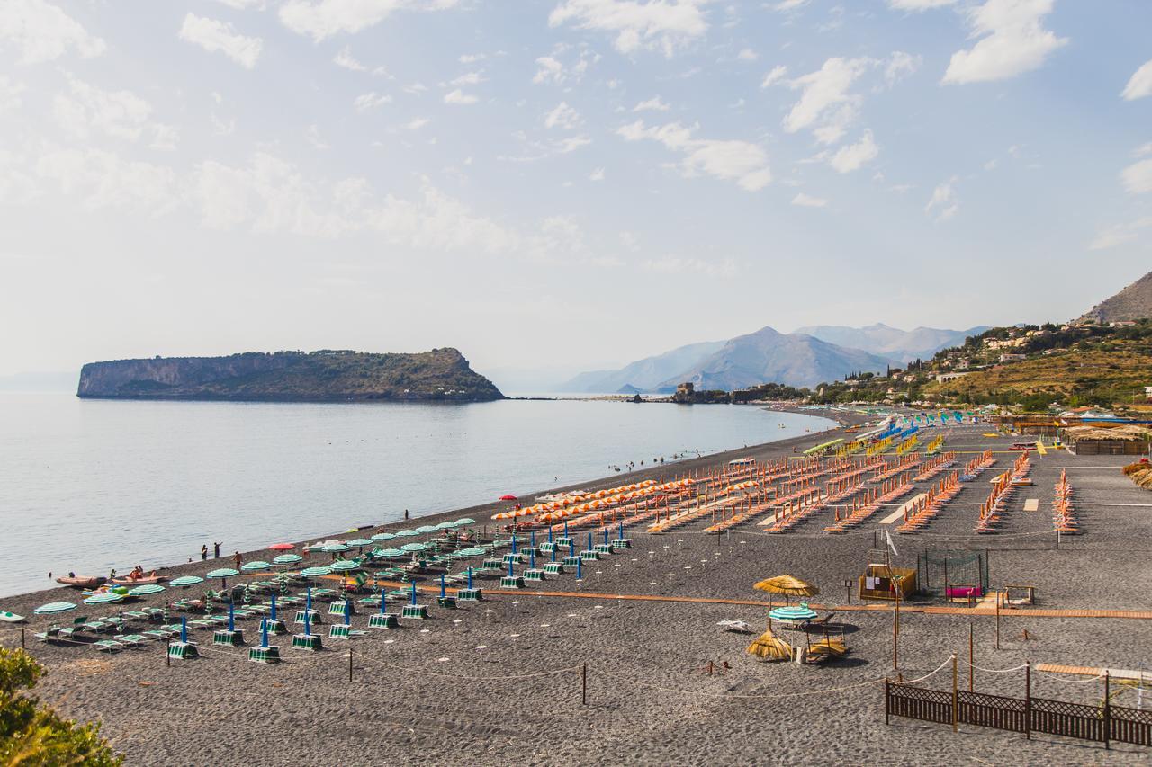 Nelema Village Resort Сан Никола Арчела Екстериор снимка