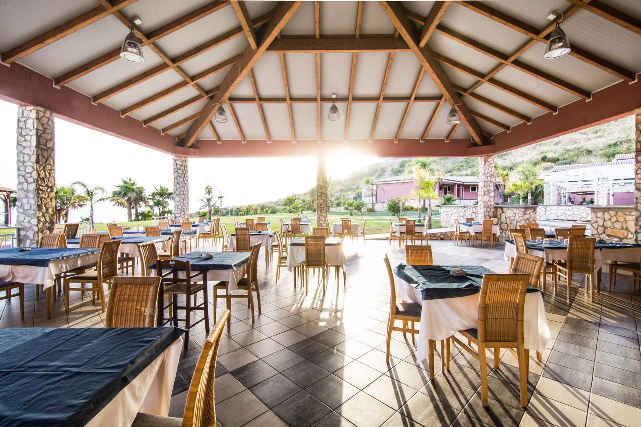 Nelema Village Resort Сан Никола Арчела Екстериор снимка